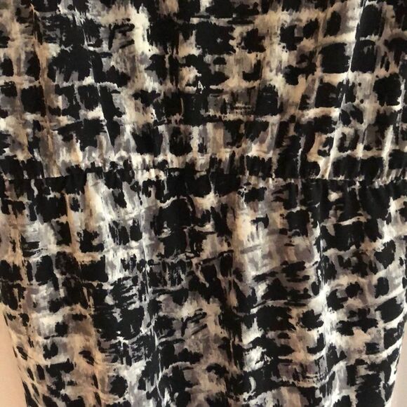 BCBGMaxazria Black/White Pattern Sleeveless Dress - Size XS - Picture 5 of 8